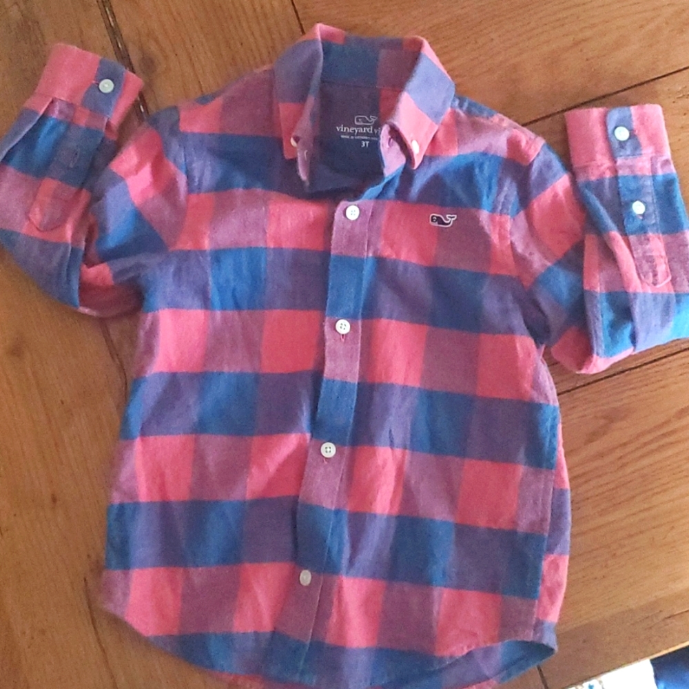 Vineyard Vines Button Down